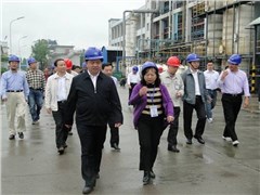 省委常委、常务副省长陈肇雄视察哇哈体育常德公司